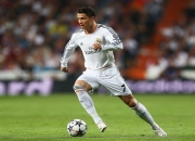 熊猫直播平台-赛道与绿茵的交汇，F1新赛季揭幕战之夜，金玟哉在焦点战证明自己