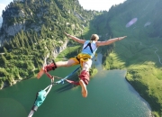 熊猫体育中国App-独行侠的孤星与欧洲的闪电，当独行侠决胜带走老鹰，切特已在欧冠决赛接管未来