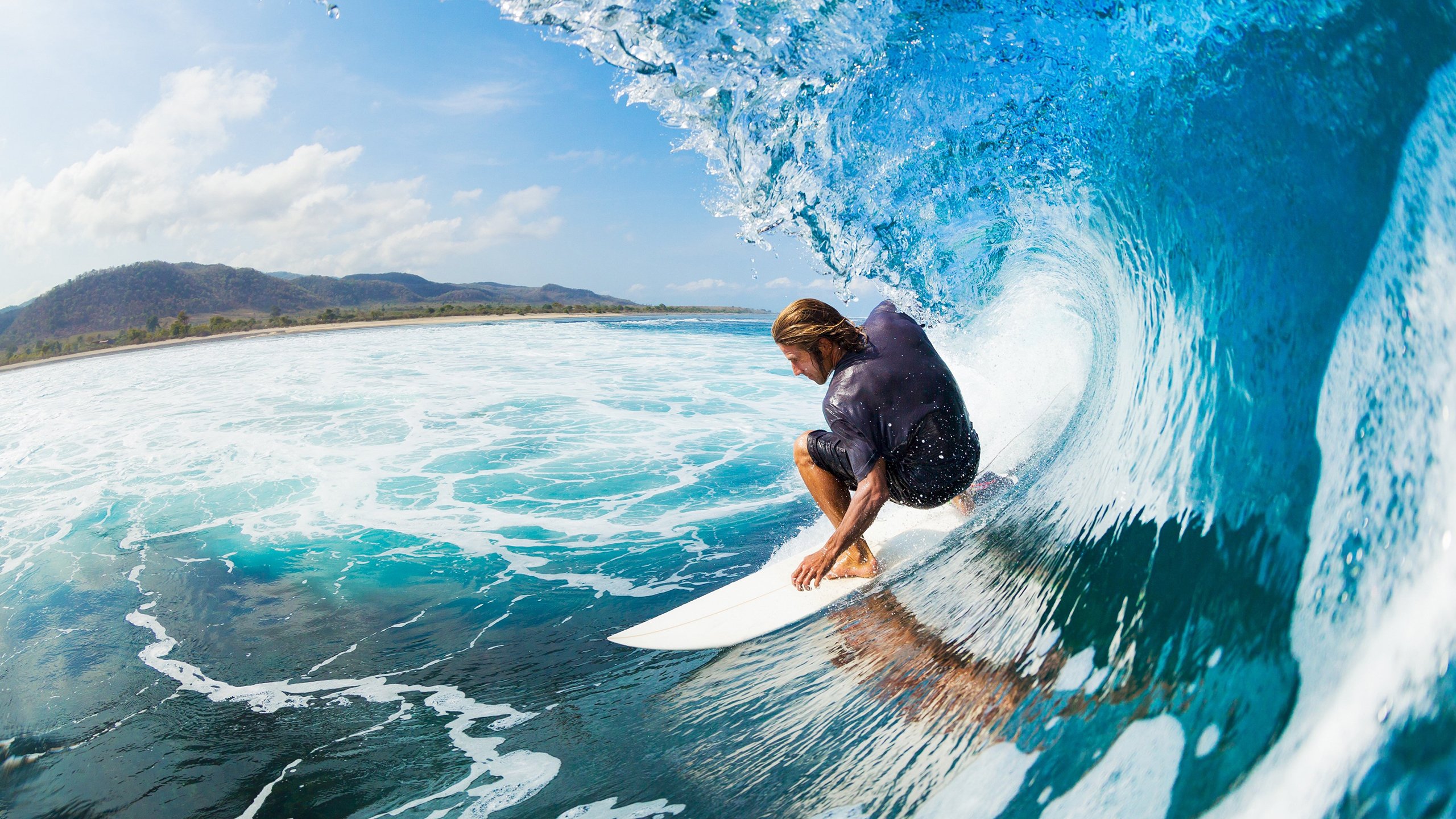 辽宁队险胜浙江队，詹姆斯成为关键先生