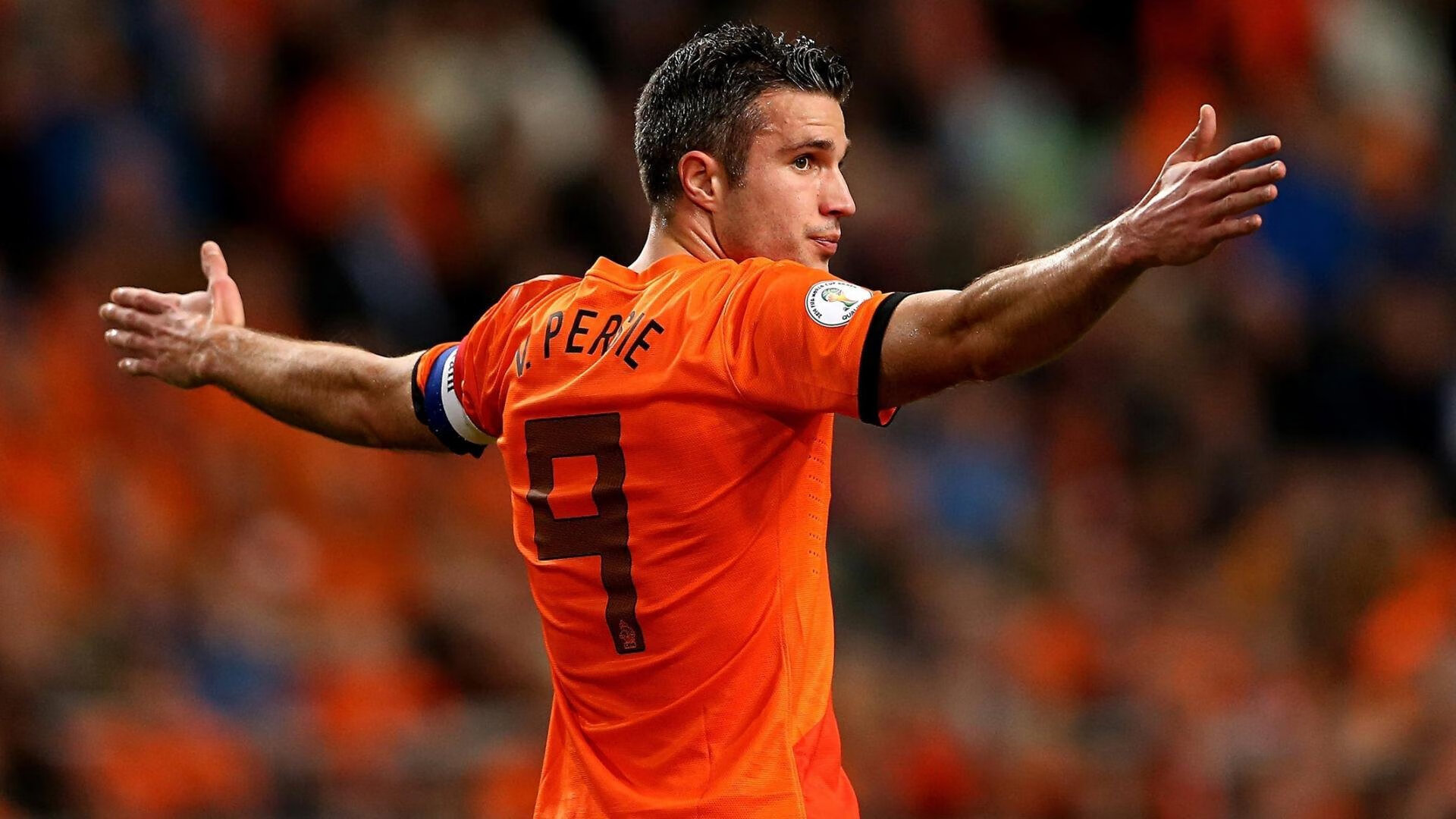 库尔图瓦神级爆发难救主，勒沃库森碾压沙特展现欧洲足球鸿沟