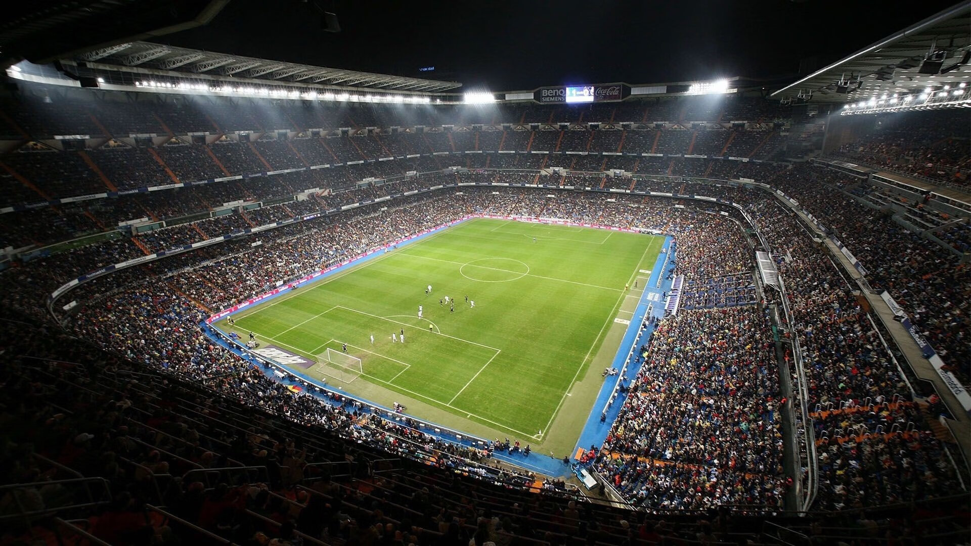 银黑军团的青春风暴—马刺如何在NBA杯焦点战中终结热火王朝的斗魂?